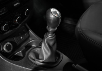 Подержанный автомобиль Renault Duster 2016 года (15 фото)