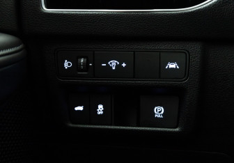 Подержанный автомобиль Hyundai Sonata 2021 года (25 фото)