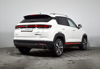 Подержанный автомобиль Changan CS35PLUS 2024 года (5 фото)