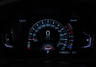 Подержанный автомобиль Mitsubishi Pajero Sport 2021 года (30 фото)