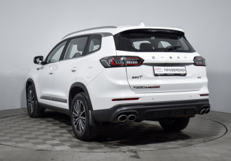 Подержанный автомобиль Chery Tiggo 8 Pro Max 2022 года (7 фото)