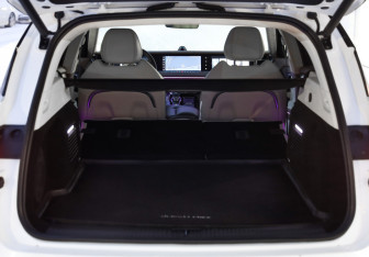 Подержанный автомобиль Voyah Free 2022 года (34 фото)