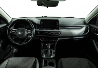 Подержанный автомобиль Kia Seltos 2020 года (13 фото)