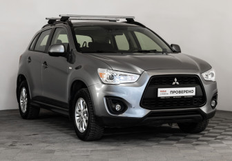 Подержанный автомобиль Mitsubishi ASX 2014 года (3 фото)