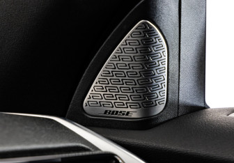 Подержанный автомобиль Geely Tugella 2023 года (22 фото)