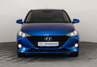 Подержанный автомобиль Hyundai Solaris Sedan 2020 года (2 фото)