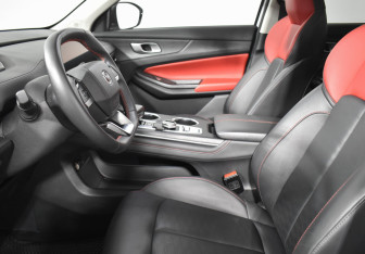 Подержанный автомобиль Changan CS55PLUS 2023 года (10 фото)