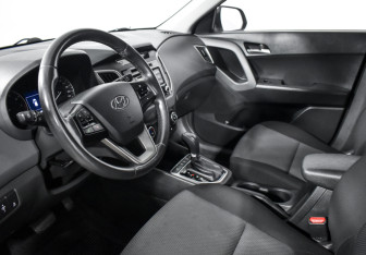 Подержанный автомобиль Hyundai Creta 2017 года (9 фото)