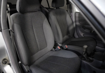 Подержанный автомобиль Hyundai Accent Sedan 2008 года (15 фото)