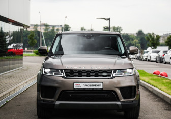 Подержанный автомобиль Land Rover Range Rover Sport 2018 года (4 фото)