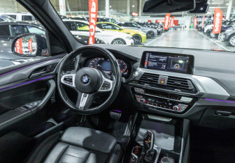 Подержанный автомобиль BMW X3 2021 года (33 фото)