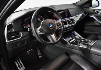 Подержанный автомобиль BMW X6 2019 года (9 фото)