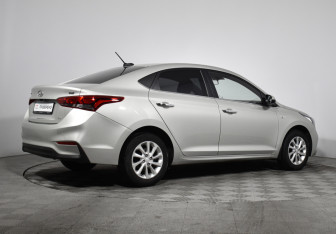 Подержанный автомобиль Hyundai Solaris Sedan 2020 года (5 фото)