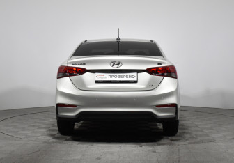 Подержанный автомобиль Hyundai Solaris Sedan 2020 года (6 фото)
