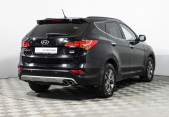 Подержанный автомобиль Hyundai Santa Fe 2014 года (5 фото)