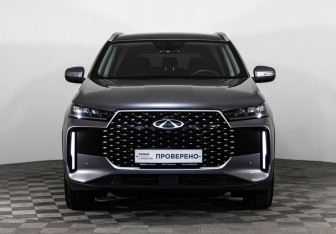 Подержанный автомобиль Chery Tiggo 4 2025 года (3 фото)