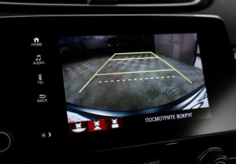 Подержанный автомобиль Honda CR-V 2018 года (14 фото)