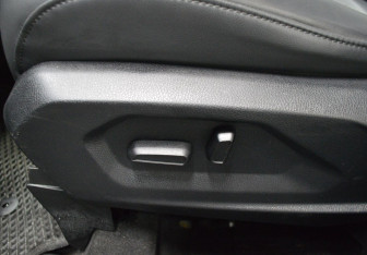 Подержанный автомобиль FAW Besturn X80 2019 года (16 фото)