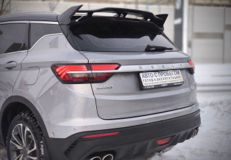 Подержанный автомобиль Geely Coolray 2023 года (7 фото)