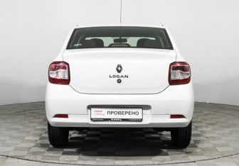 Подержанный автомобиль Renault Logan Sedan 2019 года (6 фото)