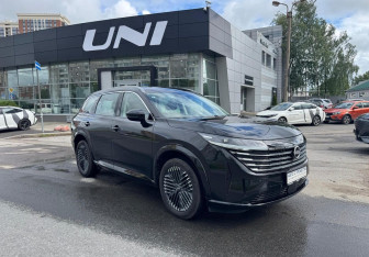 Новый Nissan Pathfinder 2024 (3 фото)