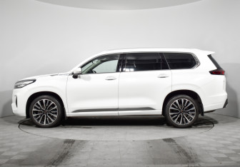 Подержанный автомобиль Exeed VX 2023 года (8 фото)