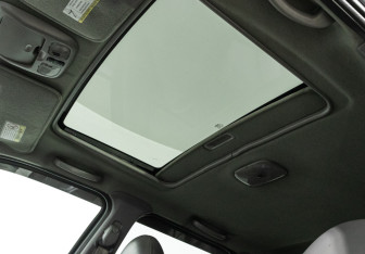 Подержанный автомобиль Ford Escape 2000 года (17 фото)