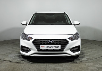 Подержанный автомобиль Hyundai Solaris Sedan 2018 года (2 фото)
