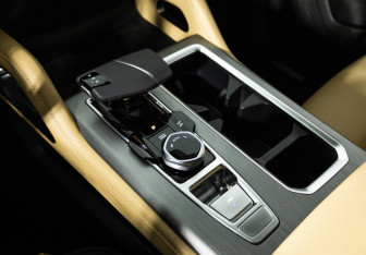 Подержанный автомобиль Changan Hunter Plus 2023 года (20 фото)