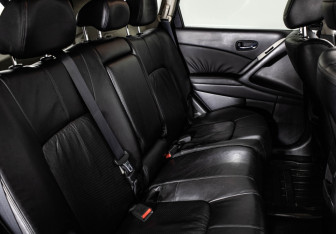 Подержанный автомобиль Nissan Murano Suv 2010 года (13 фото)