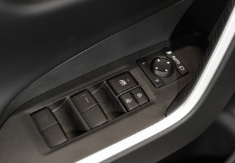 Новый Toyota RAV4 2025 (34 фото)