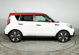 Подержанный автомобиль Kia Soul 2018 года (4 фото)