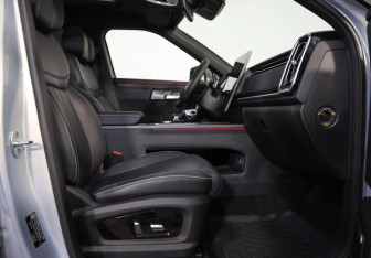 Подержанный автомобиль Jaecoo J7 2024 года (30 фото)