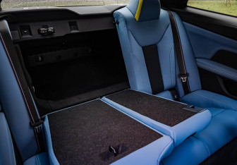 Подержанный автомобиль BMW M4 Coupe 2024 года (34 фото)