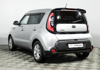 Подержанный автомобиль Kia Soul 2015 года (7 фото)
