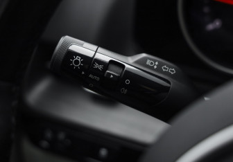 Подержанный автомобиль Kia Carnival 2021 года (20 фото)