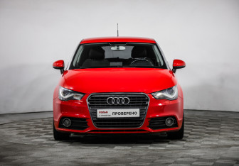 Подержанный автомобиль Audi A1 2012 года (2 фото)