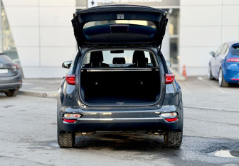 Подержанный автомобиль Kia Sportage 2020 года (7 фото)