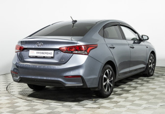 Подержанный автомобиль Hyundai Solaris Sedan 2017 года (5 фото)
