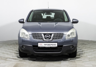 Подержанный автомобиль Nissan Qashqai 2007 года (2 фото)
