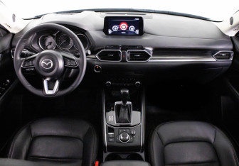 Подержанный автомобиль Mazda CX-5 2021 года (11 фото)