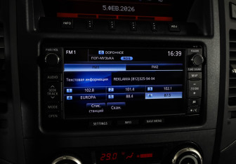 Подержанный автомобиль Mitsubishi Pajero 2014 года (18 фото)