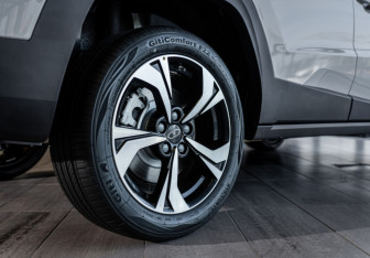 Новый Москвич 3 2024 (22 фото)