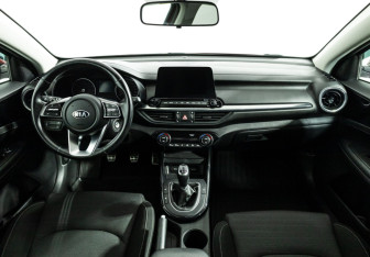 Подержанный автомобиль Kia Cerato Sedan 2021 года (13 фото)