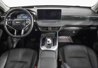 Подержанный автомобиль Haval Jolion 2023 года (13 фото)