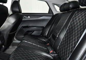 Подержанный автомобиль Kia K5 2020 года (12 фото)