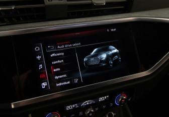 Подержанный автомобиль Audi Q3 Sportback 2020 года (20 фото)