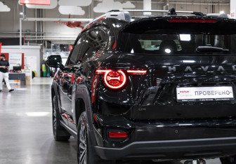 Подержанный автомобиль Haval H7 2025 года (10 фото)