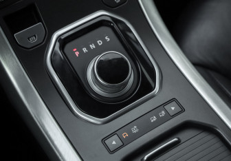 Подержанный автомобиль Land Rover Range Rover Evoque 2012 года (20 фото)