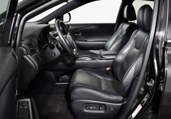 Подержанный автомобиль Lexus RX 2012 года (10 фото)
